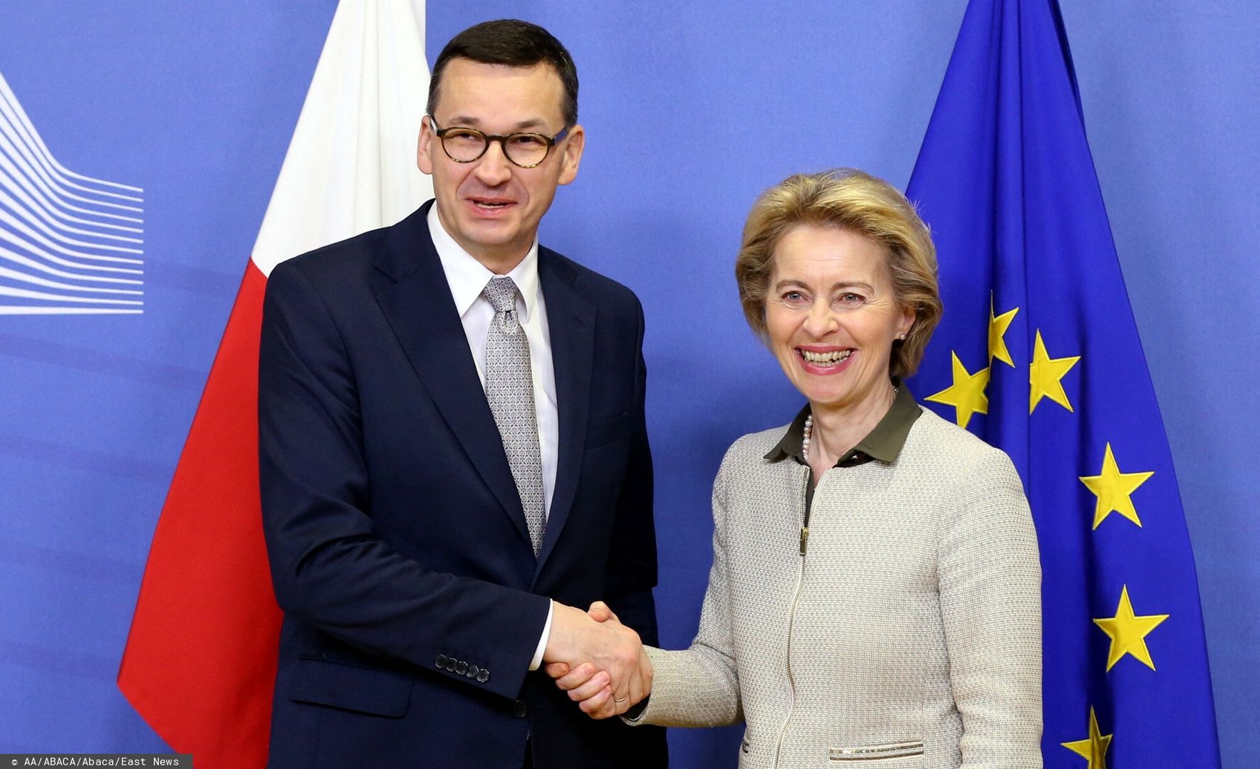 Premier Morawiecki spotka? si? z Ursul? von der Leyen w BrukseliBRUSSELS, BELGIUM - FEBRUARY 06: Poland's Prime Minister Mateusz Morawiecki (L) meets European Commission President Ursula Von der Leyen (R) in Brussels, Belgium on February 06, 2020. Dursun Aydemir / Anadolu Agency/ABACAPRESS.COMAA/ABACA