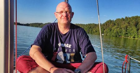 Poseł KO zaskoczył wszystkich. Przebił Lady Gagę na amerykańskiej liście przebojów
