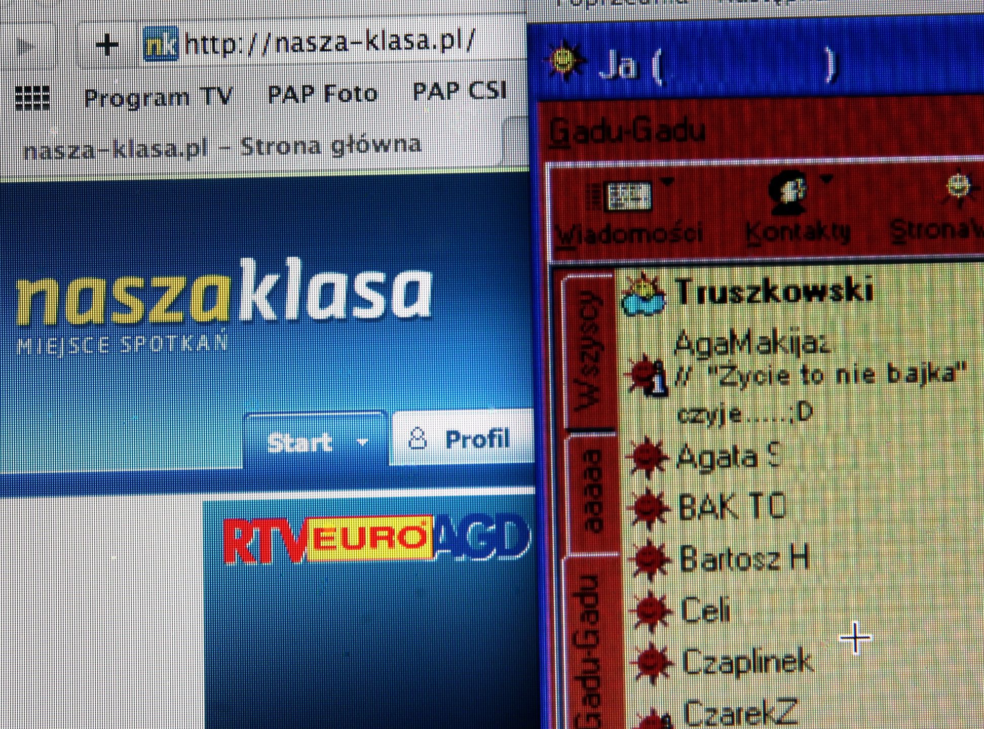 Grzegorz Micha�owski
gadu gadu, gg, internet, internetowy, komunikator, nasza klasa, naszaklasa.pl, portal