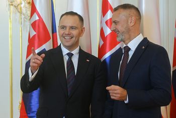Polska "bramą gazową" dla Słowacji. Nawrocki składa propozycję