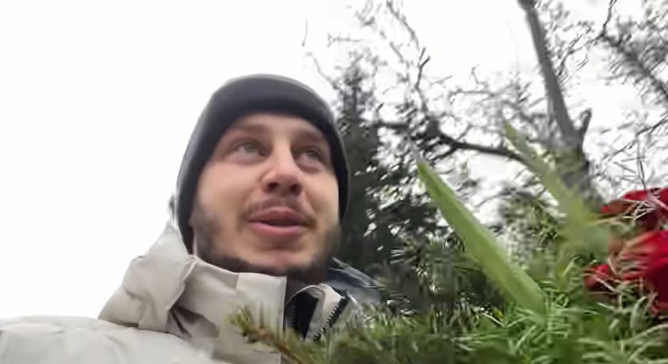 Dariusz Gutkowski nagrał pogrzeb babci