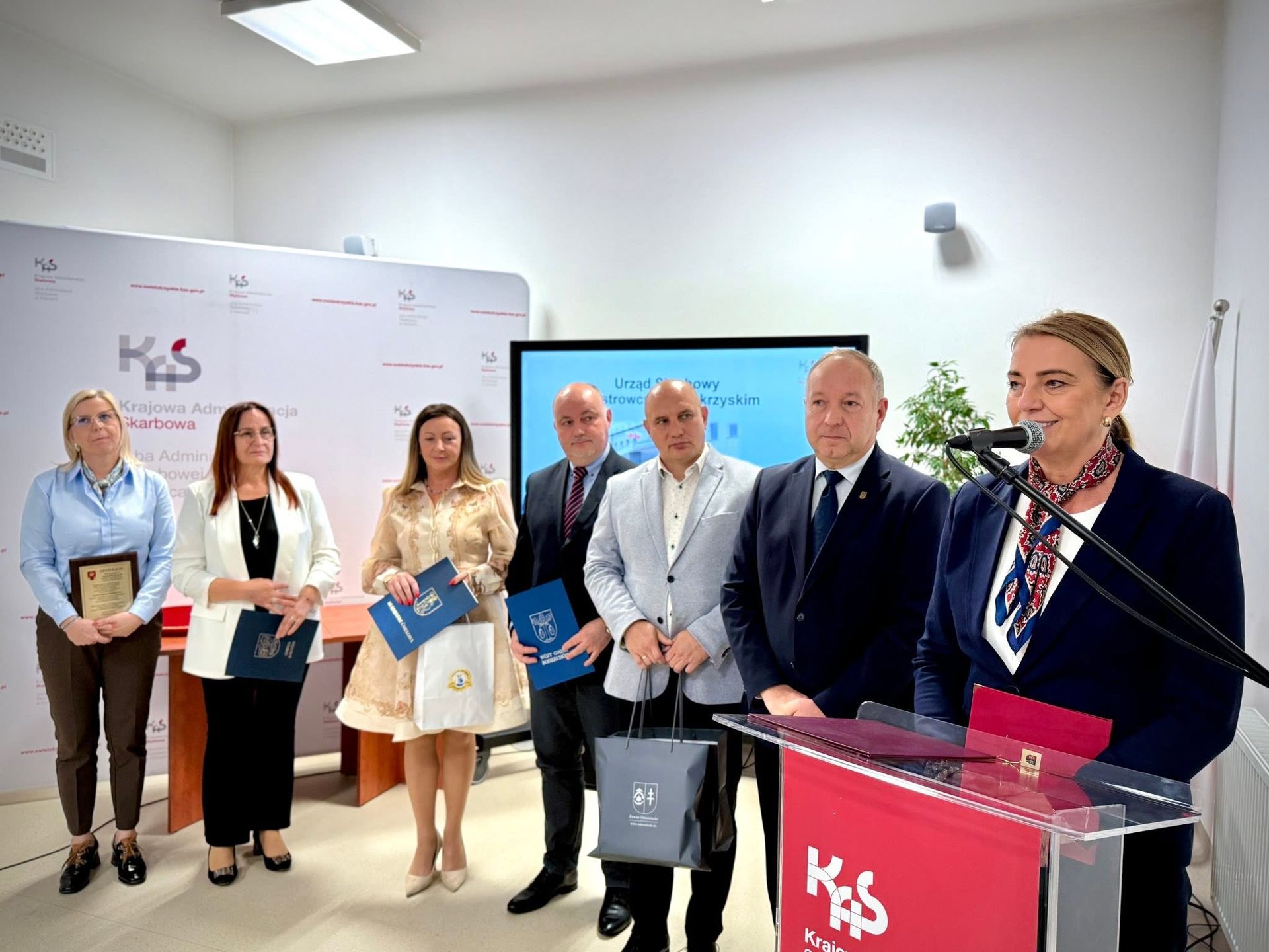 Urząd Skarbowy w Ostrowcu Świętokrzyskim wyróżniony przez przedsiębiorców