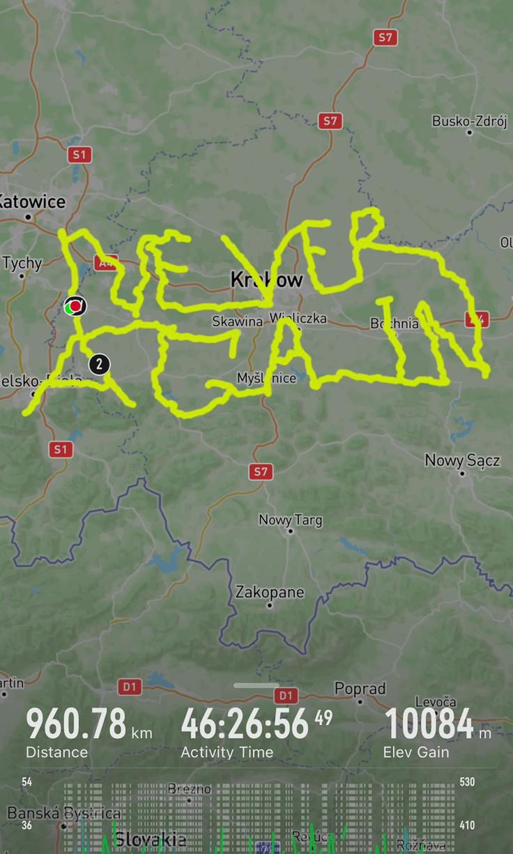 Jego trasa wyznaczyła wymowny napis 