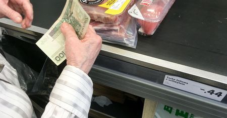 Dodatkowa waloryzacja. Może wpłynąć na prawo do czternastki i jej wysokość
