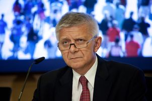 Belka: Tylko potężny kryzys przekona Polaków do euro