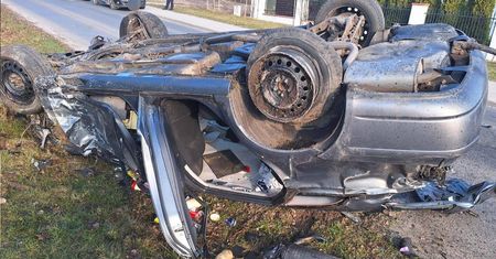 10 osób w aucie. Zginęło dwóch 18-latków. Są nowe informacje