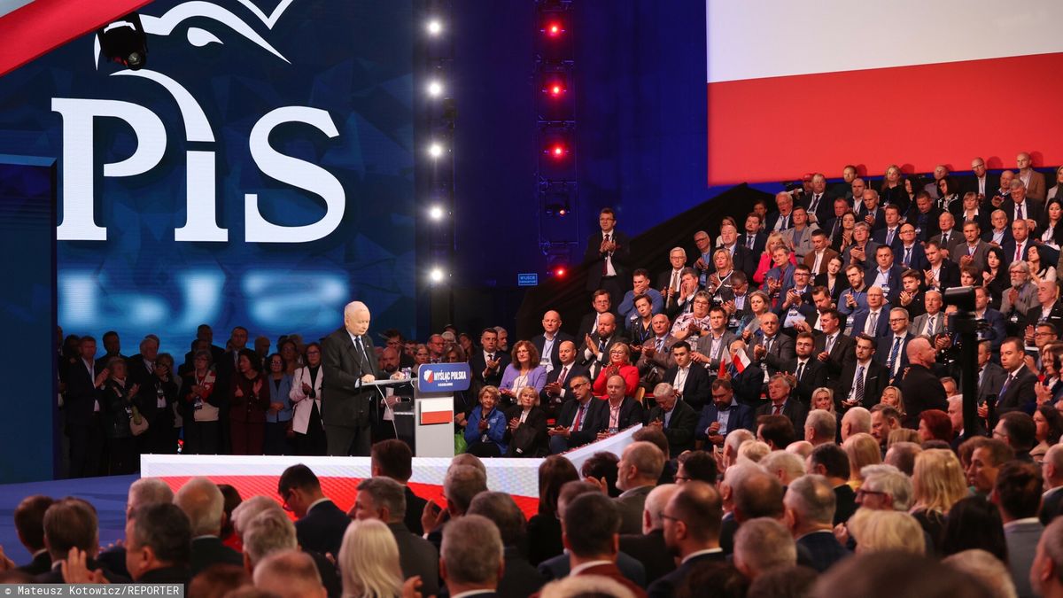 Konwencja programowa PiS ph. My?l?c Polska!
24.10.2025 Katowice Konwencja programowa PiS "Myslac Polska!" fot Mateusz Kotowicz/REPORTER
N/z: Jaroslaw Kaczynski
Mateusz Kotowicz/REPORTER