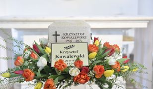 Pogrzeb Krzysztofa Kowalewskiego. Aktora pożegnał tłum żałobników