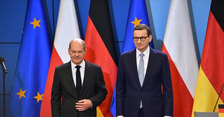 Niemcy zauważyli. "Szokujące plakaty na ulicach Warszawy"