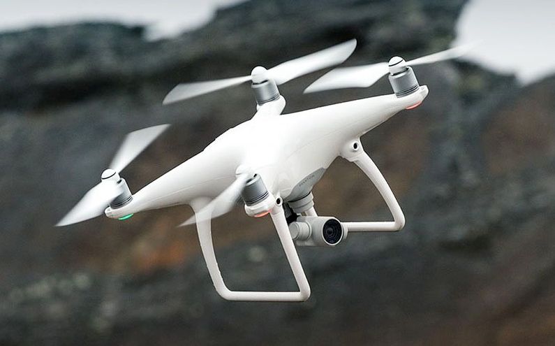 DJI Phantom 4