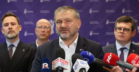 Internauci podzieleni w sprawie zmian w sądach. Gorąca dyskusja po decyzji Żurka