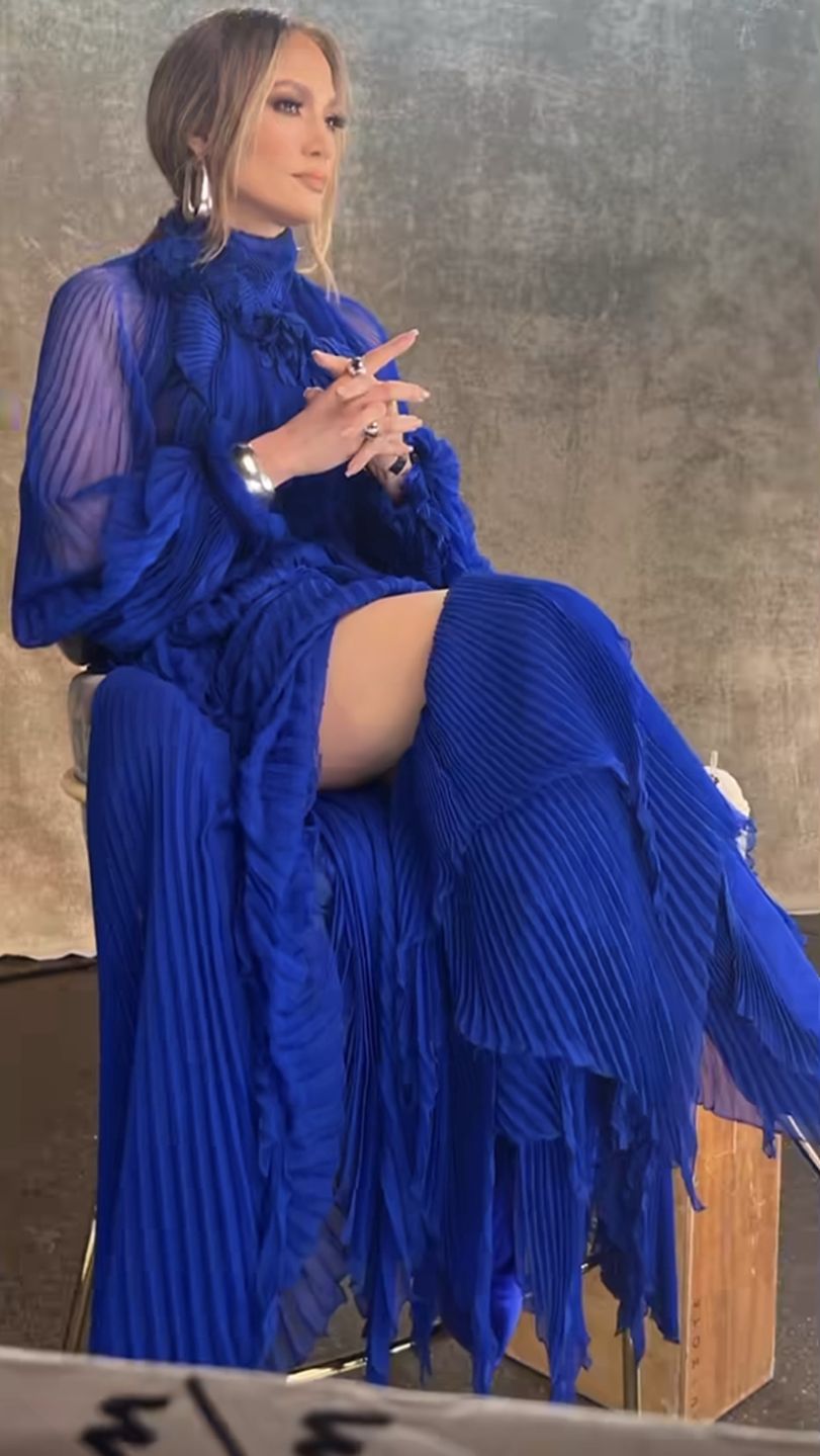 Instagram/jlo