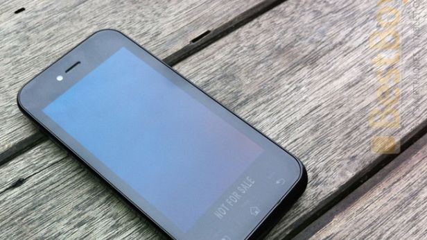 Słoneczny Optimus Sol opala się na wideo 1