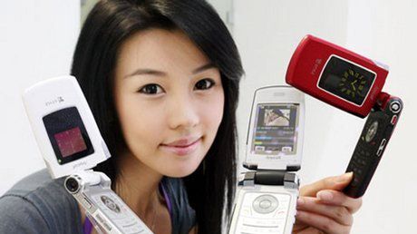 Samsung ujawnia telefon z edycją filmów 1