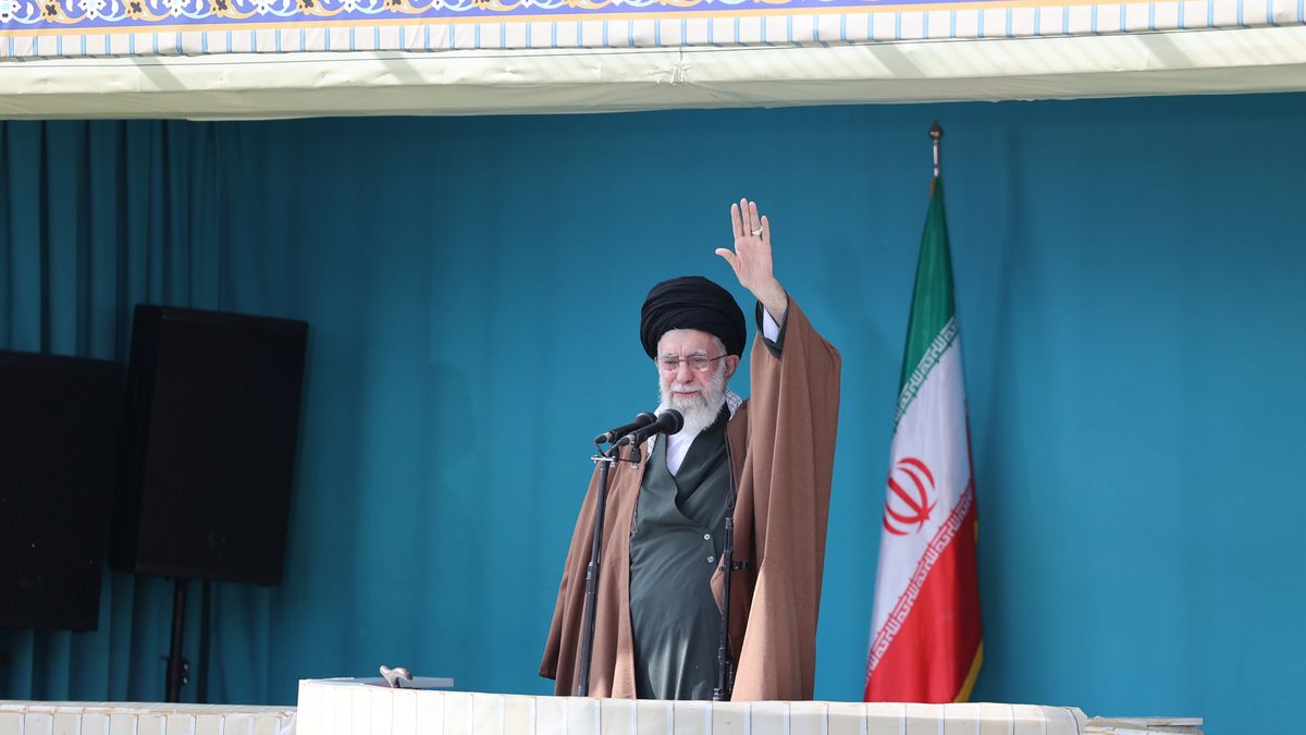 Ali Chamenei stwierdził, że nie ma nic złego w porozumieniu z Zachodem