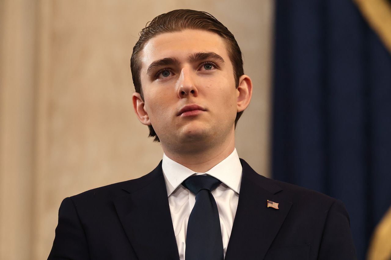 Zamknięto całe piętro. Wszystko przez randkę Barrona Trumpa