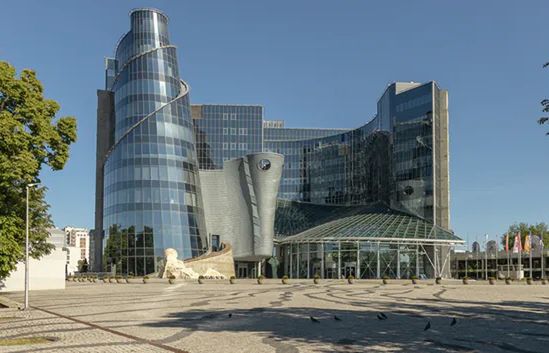 Właściciel TVN sprzedał TVP sublicencję do praw sportowych