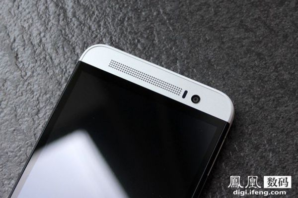 W skrócie: LG G Watch z czterema rdzeniami, HTC One (E8) na zdjęciach i 100 zł zwrotu po zakupie Nokii X 15