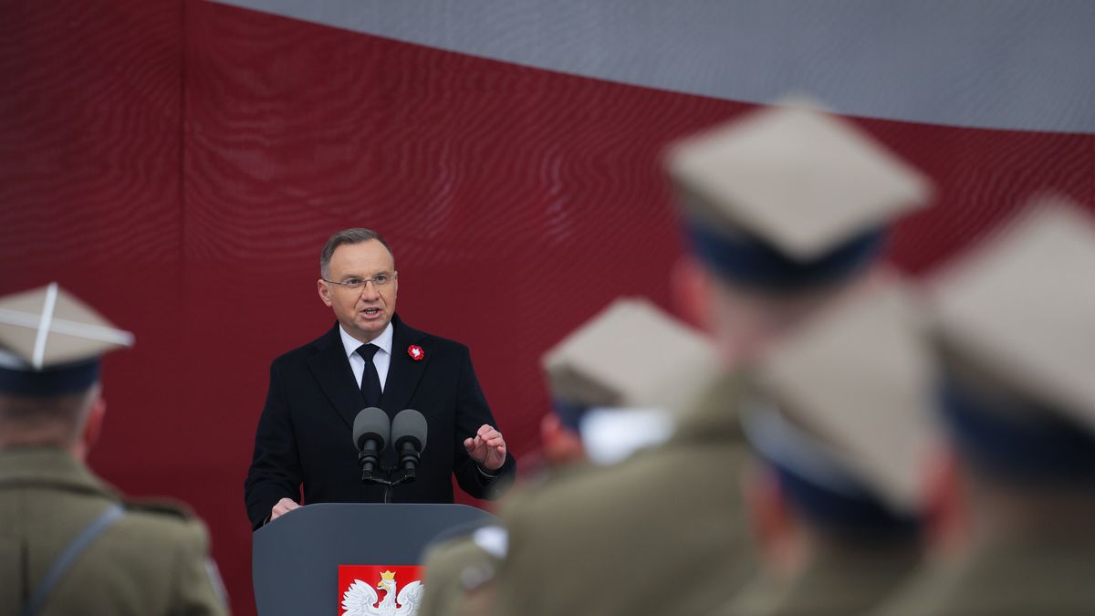 Andrzej Duda
Pawe� Supernak
11 Listopada, GN�, Gr�b Nieznanego �o�nierza, Obchody, uroczysta odprawa wart, warta, wojsko, �o�nierze
