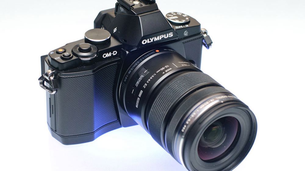 Dlaczego Olympus OM-D E-M5 to najlepszy aparat Mikro Cztery Trzecie? 1