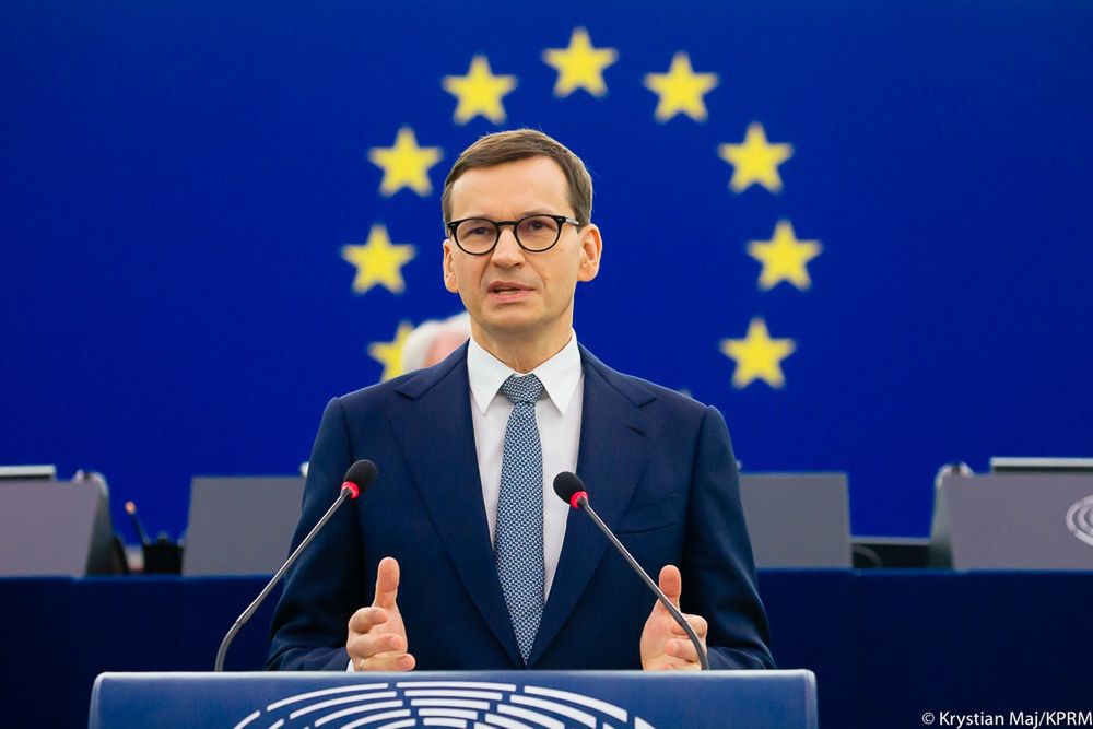 Rząd premiera Mateusza Morawieckiego powinien przyspieszyć uruchomienie środków z UE
