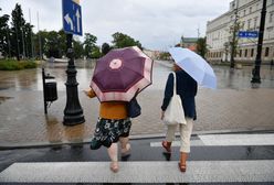 Pogoda. IMGW ostrzega. Nadchodzi intensywny deszcz