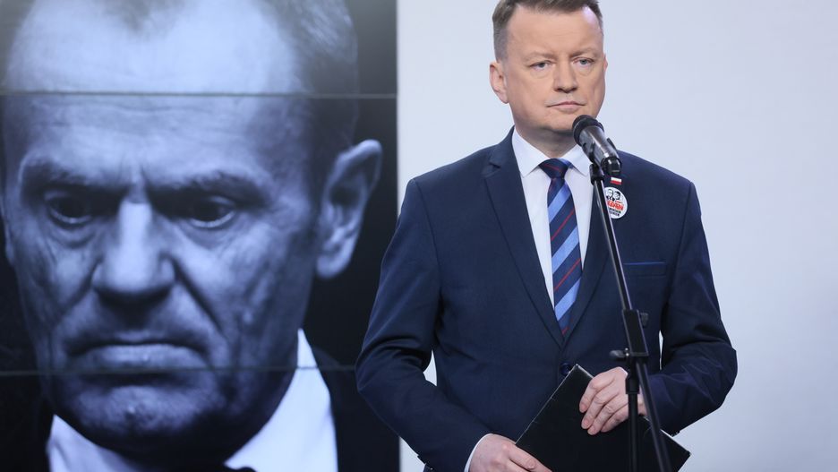 Błaszczak domaga się wypełnienia obietnic wyborczych.