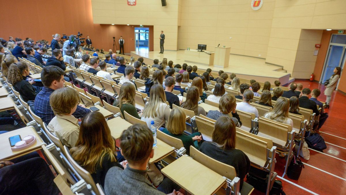 reporter_baza_2022-11
08.11.2022 Lodz. Wydzial Prawa i Administracji - Collegium Iuridicum - Uniwersytetu Lodzkiego przy ulicy Kopcinskiego. Fot. Piotr Kamionka/REPORTER
Piotr Kamionka/REPORTER