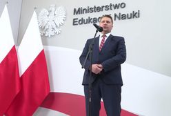 Rok Przemysława Czarnka w Ministerstwie Edukacji i Nauki. "Zamach na polską szkołę"