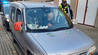 Poznań: Wyglądał jak porzucony wrak. Strażnicy miejscy zareagowali