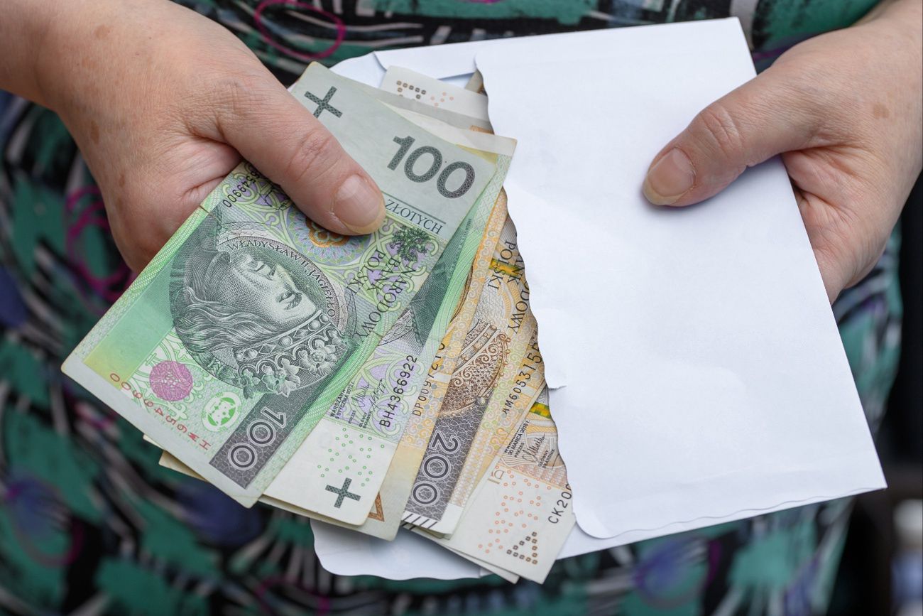 Zmiany w wypłatach emerytur w październiku. Pieniądze będą wcześniej