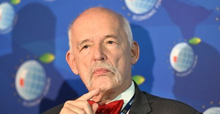 Korwin-Mikke z zakazem wypowiadania? Wipler: Powinien odpocząć