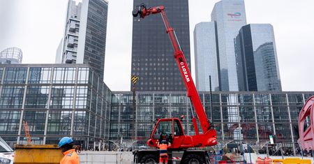 Co się stało z polskim przemysłem? Duży bank zabiera głos