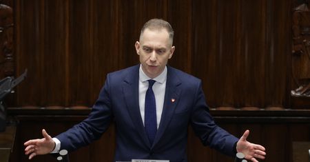 Rakieta pod Bydgoszczą. Cezary Tomczyk oskarża Mariusza Błaszczaka