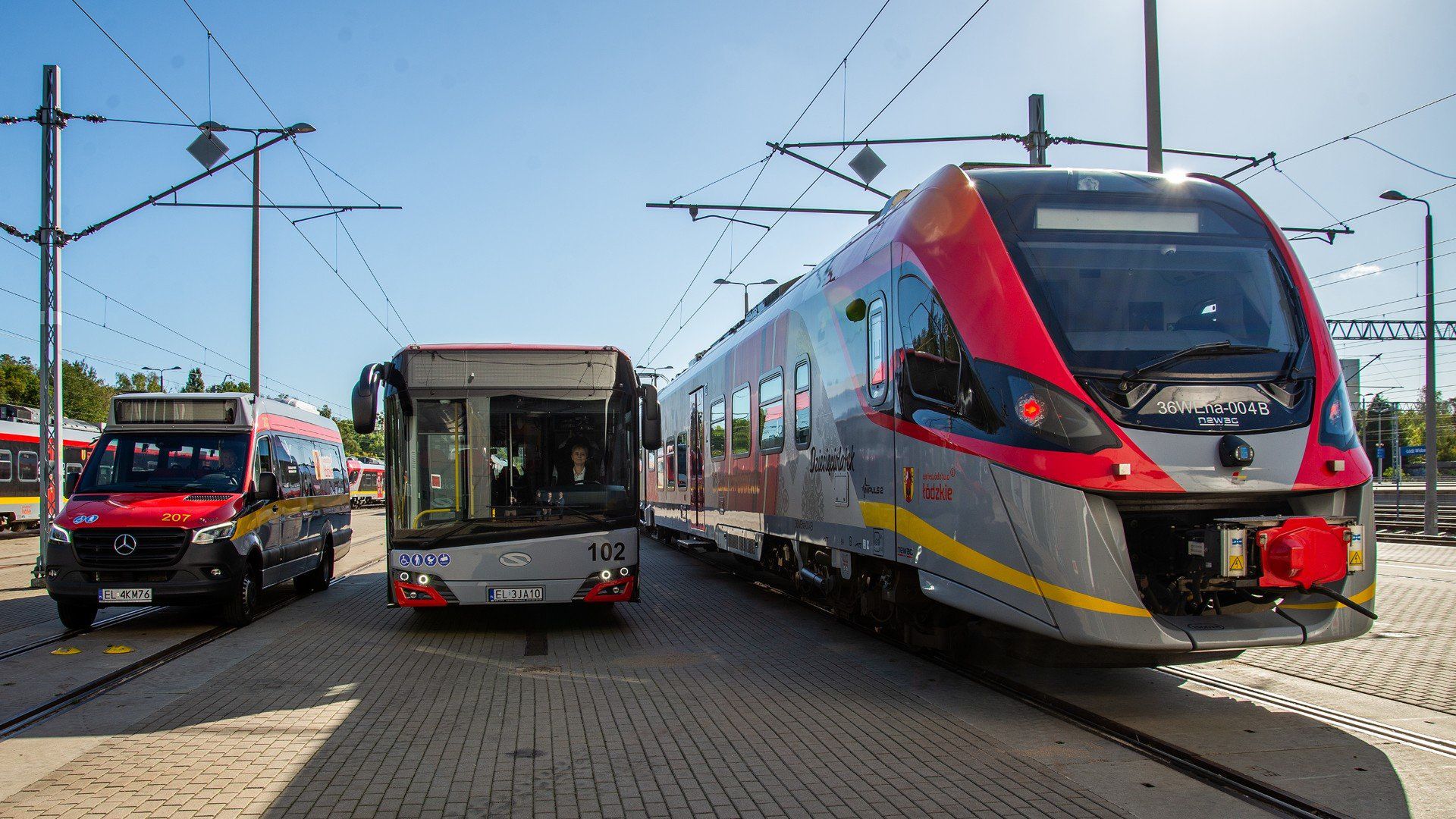 Pociągi ŁKA z roku na rok przewożą coraz większą liczbę pasażerów
