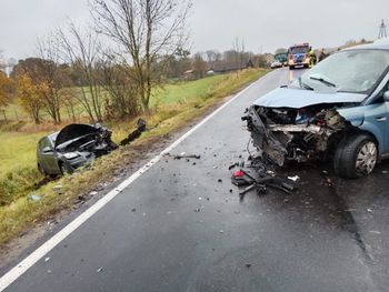 Baranów: Utrudnienia na DK16 po zderzeniu trzech pojazdów