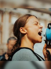 Greta Thunberg fined for disobeying the police. "It is my moral responsibility to act"