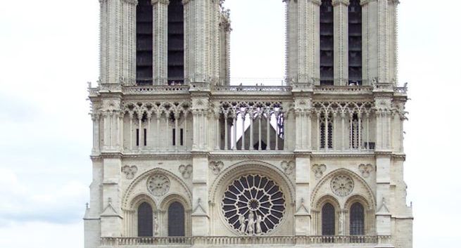 TVP1 pokaże mszę z katedry Notre-Dame