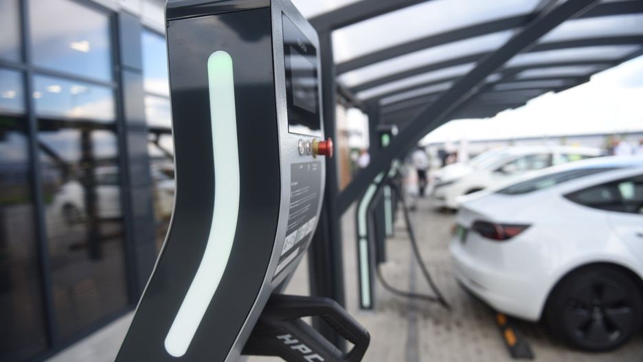 Huby zlokalizowane są przy głównych trasach TEN-T