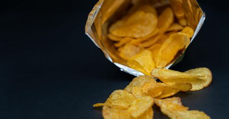 Uwaga na chipsy o smaku wasabi marki Feurich. Aldi wycofuje produkt ze swoich sklepów i prosi klientów o zwroty