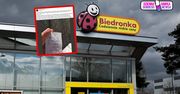 Niespodzianka czekała przed Biedronką. "Odwołuj się"