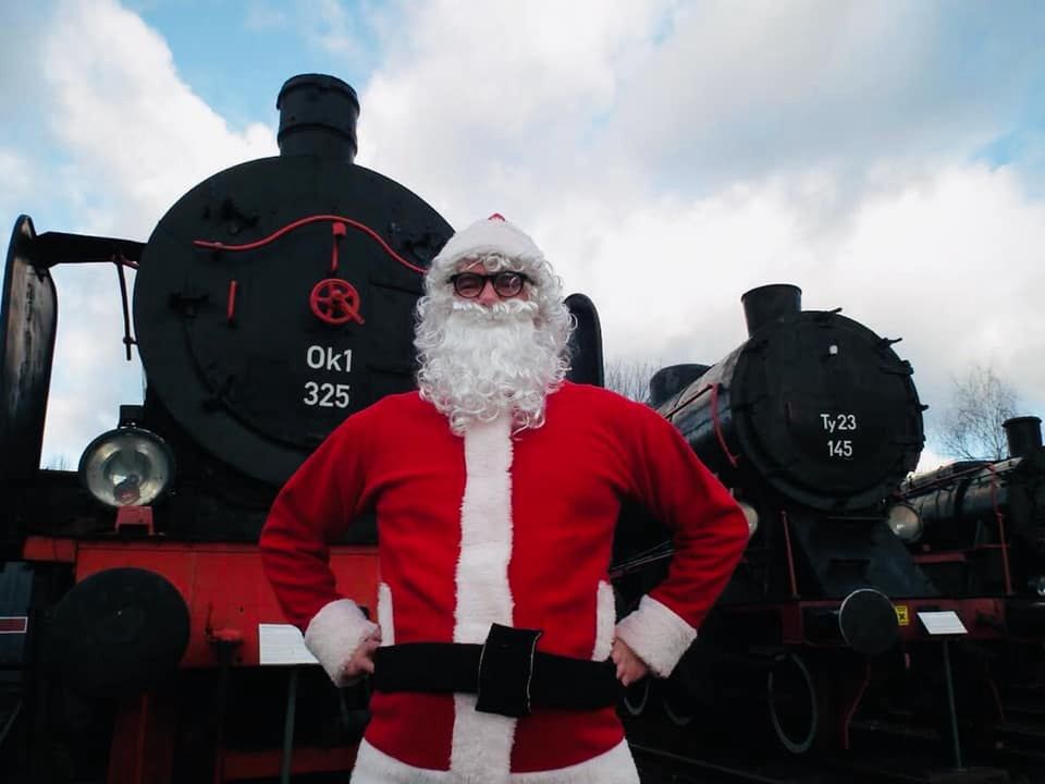 Jaworzyna Śląska. Mikołajkowy weekend w Muzeum Kolejnictwa. Niespodzianki od świętego