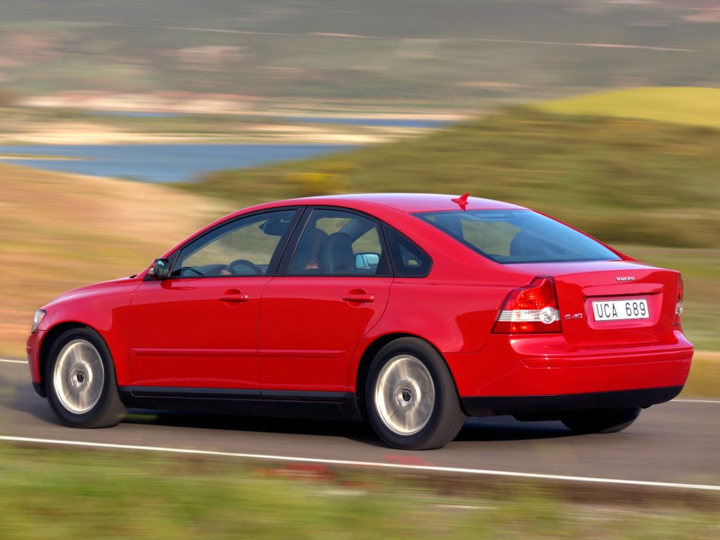 Volvo S40