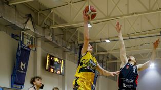 Koszykarze Tura Basket Bielsk Podlaski zgasili Znicz nie bez kłopotów