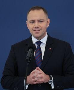 Kontrowersje wokół nominacji oficerskich. Zaognia się spór Nawrocki-Tusk