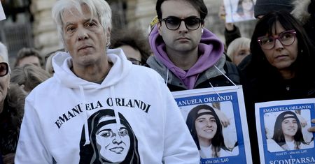 Wraca sprawa "dziewczyny z Watykanu". Mroczna tajemnica papieskiej stolicy
