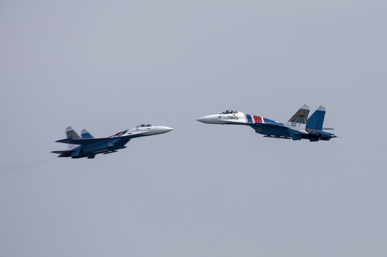Russian and Chinese military aircraft appeared over the East Sea, near the South Korean coasts.