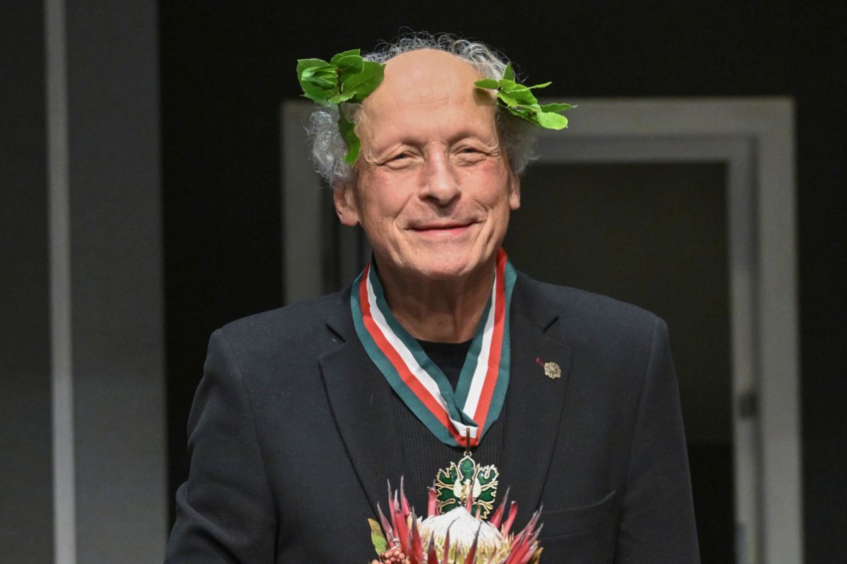 Paweł Wawrzecki uhonorowany. Otrzymał prestiżowy medal