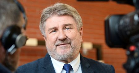 Bogdan Rzońca skarży się na Tuska do UE. Internauci rozbawieni