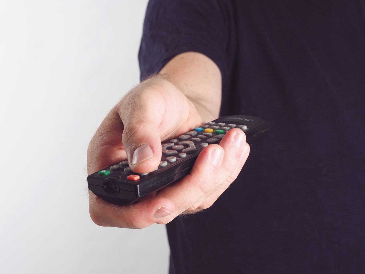 Telewizor w hotelu. Błąd, który może popełnić każdy